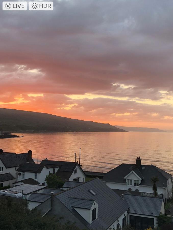 לארן Ballygally Seaview Cottage מראה חיצוני תמונה
